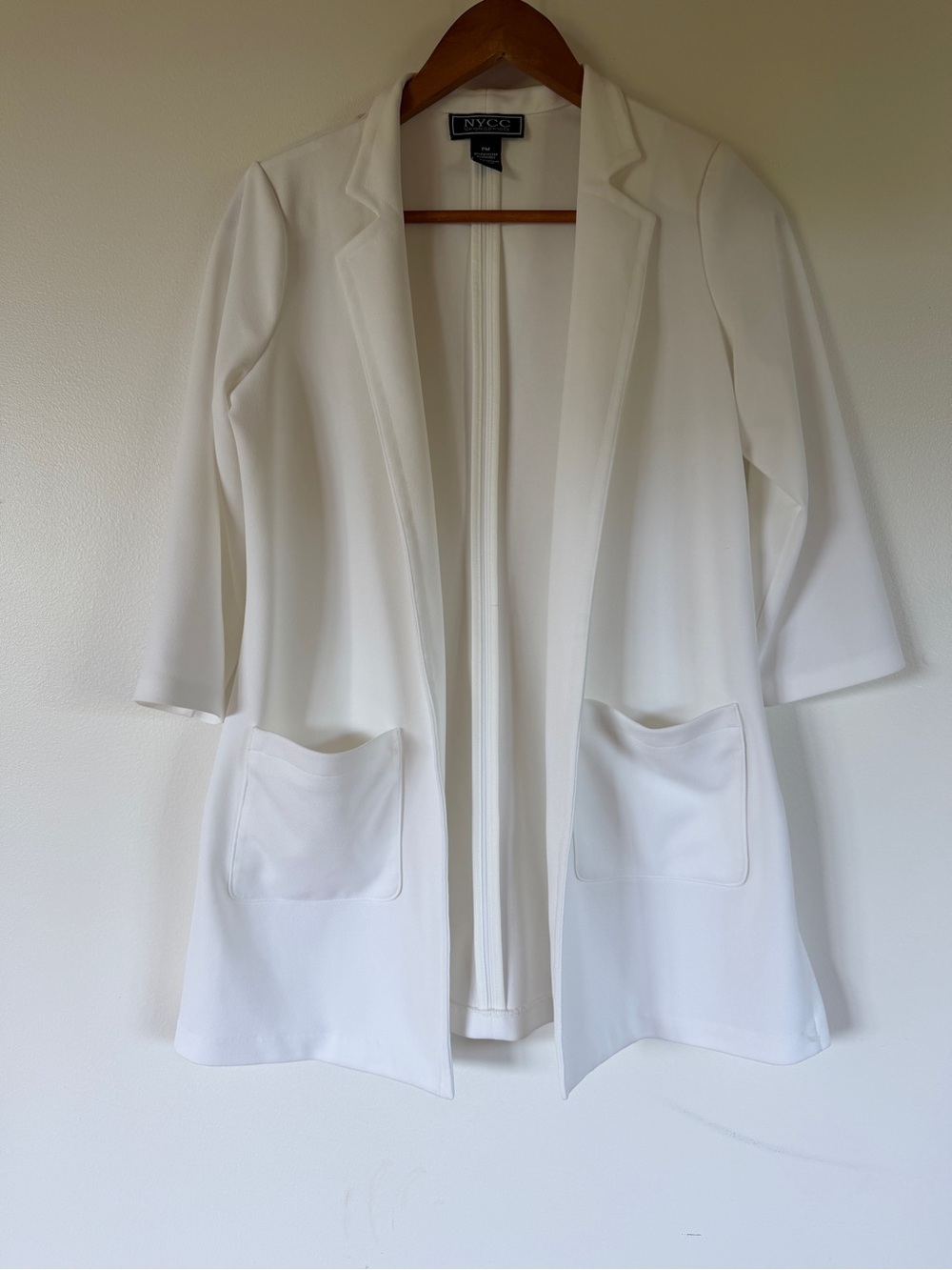 NYCC New York Clothing Co.
Petite M Ivory Open Front Long
Blazer 3/4 Sleeve